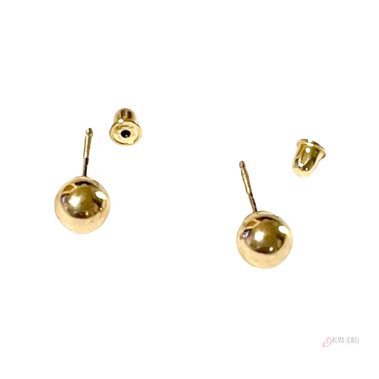 Coquetas Stud Earrings