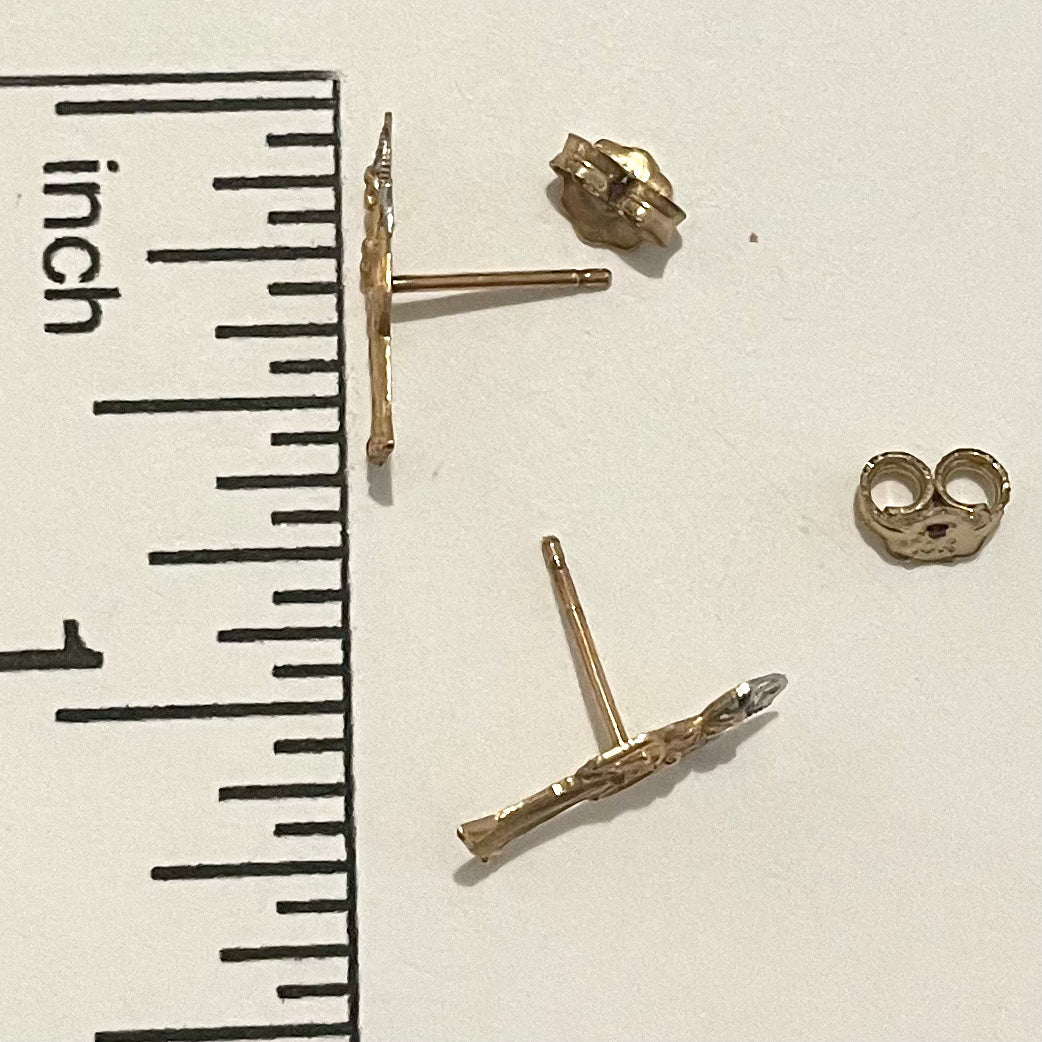 Stud Earrings 14K Gold